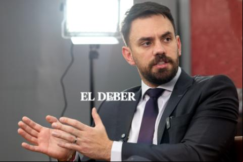 Eduardo Del Castillo, candidato presidencial por el MAS /Foto: Fuad Landívar