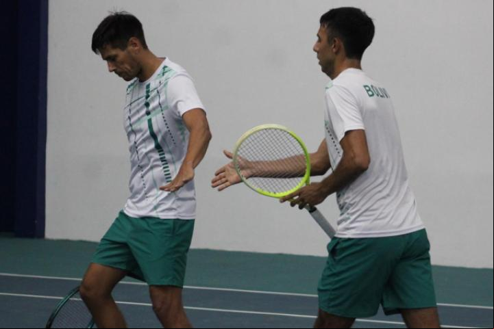 La dupla nacional durante su partido. Crédito: Prensa FCT